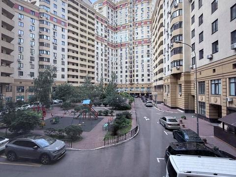 комерційна за адресою Полтавська вул., 10