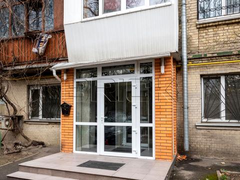 комерційна за адресою Олекси Тихого вул. (Виборзька), 98