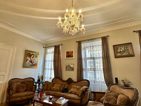 квартира по адресу Верхратского ул., 15