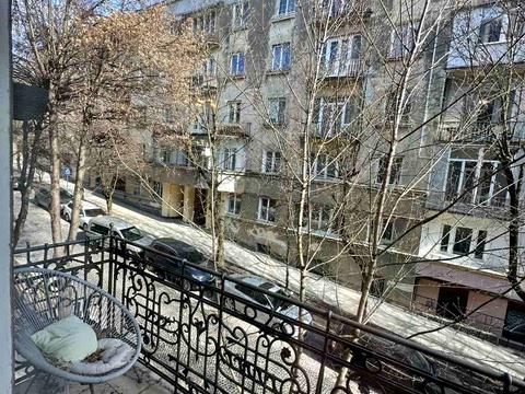 квартира по адресу Верхратского ул., 15