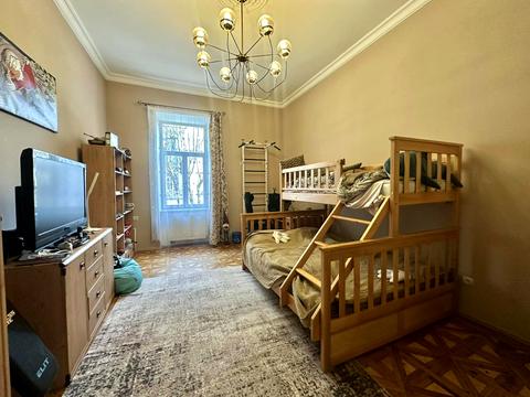 квартира по адресу Верхратского ул., 15