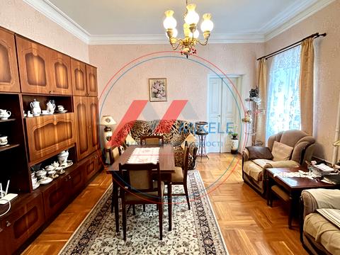 квартира по адресу Брюллова ул., 1