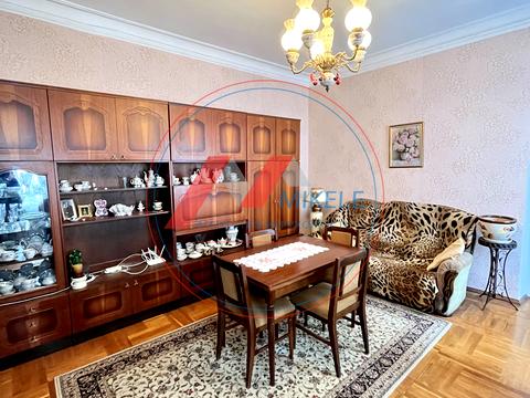 квартира по адресу Брюллова ул., 1
