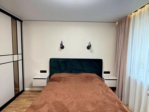 квартира по адресу Героїв Крут ул., 4-А