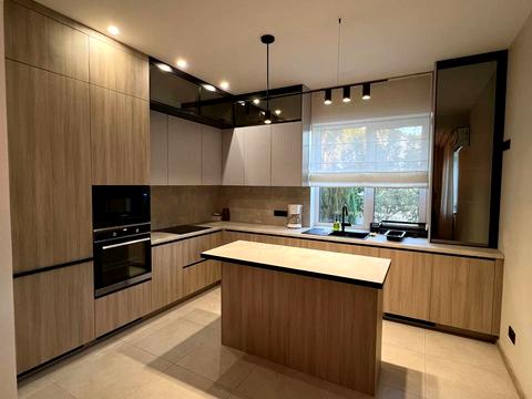 дом по адресу Житній Ринок пл., 4