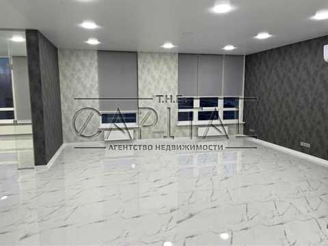 комерційна за адресою Жилянська вул., 68