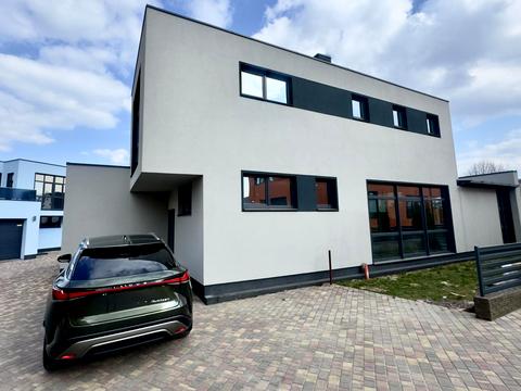 будинок за адресою Київська вул.