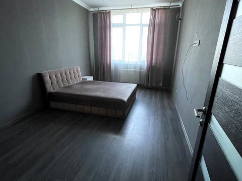 квартира за адресою Гната Хоткевича вул. (Червоногвардійська), 12