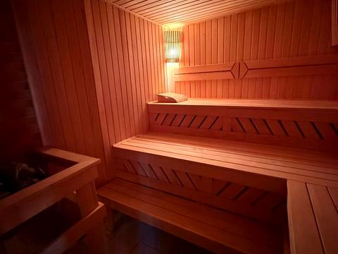 дом по адресу вулиця Липова, 14а