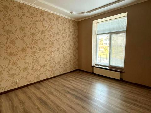 дом по адресу вулиця Липова, 14а