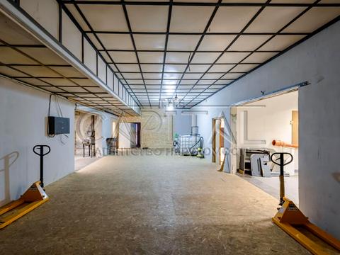 коммерческая по адресу Лесі Українки ул. (Генерала Небогатова), 7