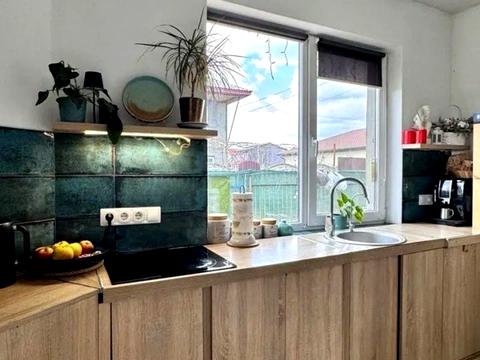 будинок за адресою Приморська вул.