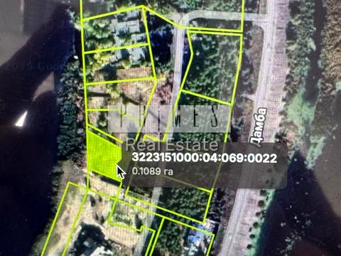 ділянка за адресою 