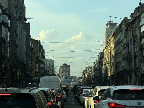 коммерческая по адресу Саксаганского ул., 42