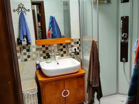 квартира за адресою Боголюбова вул., 12