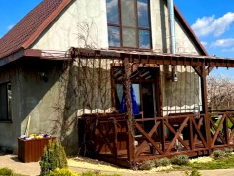 будинок за адресою Мистецька вул. (Жовтнева)