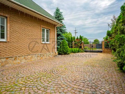 будинок за адресою Лугова вул.