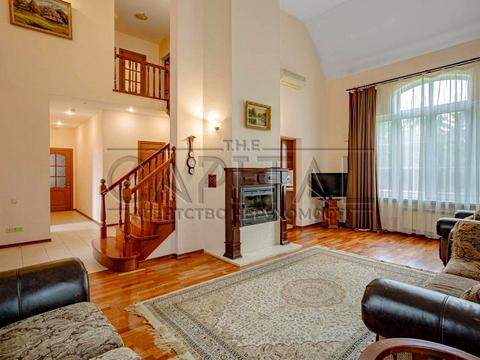 будинок за адресою Лугова вул.