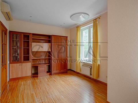 будинок за адресою Лугова вул.