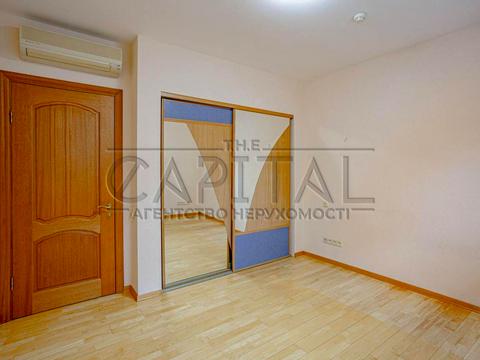 будинок за адресою Лугова вул.