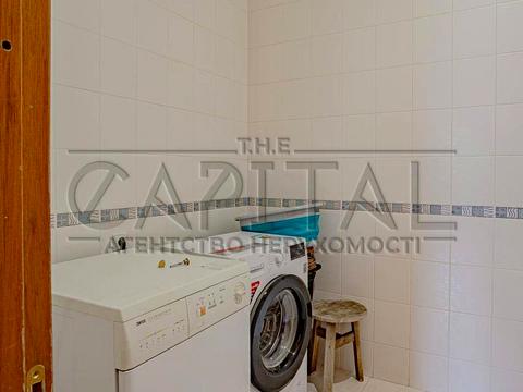 будинок за адресою Лугова вул.