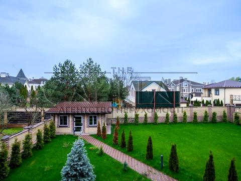 будинок за адресою Миру вул., 11