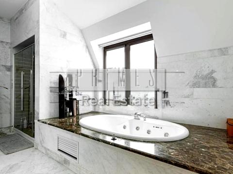 будинок за адресою Редутний пров., 10а