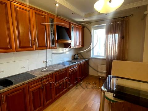 квартира за адресою Генерала Генадія Воробйова вул. (Курська), 13-Е