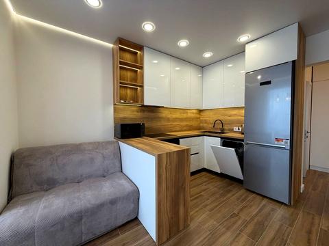 квартира за адресою Августина Волошина вул., 2-Б