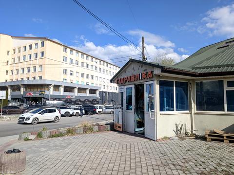 комерційна за адресою Богдана Хмельницького  вул., 210А