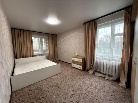 квартира за адресою Машинобудівна вул., 25