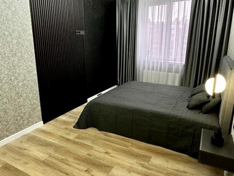 квартира по адресу Героев Небесной Сотни просп., (Будинок 20/10)