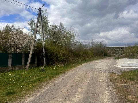 ділянка за адресою Виноградна вул.