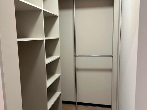 квартира за адресою Набережно-Рибальська вул., 27