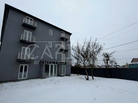 комерційна за адресою Озерна вул., 2