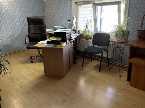 комерційна за адресою Замарстинівська вул. (Калініна), 122