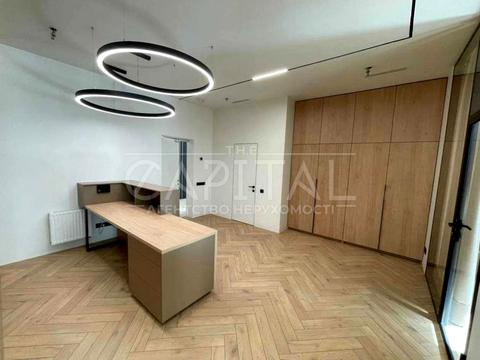 коммерческая по адресу Антоновича ул. (Горького), 44