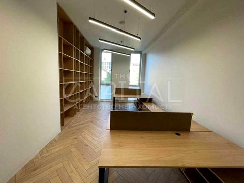 коммерческая по адресу Антоновича ул. (Горького), 44