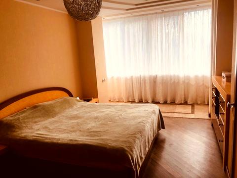 квартира за адресою Анни Ахматової вул., 35