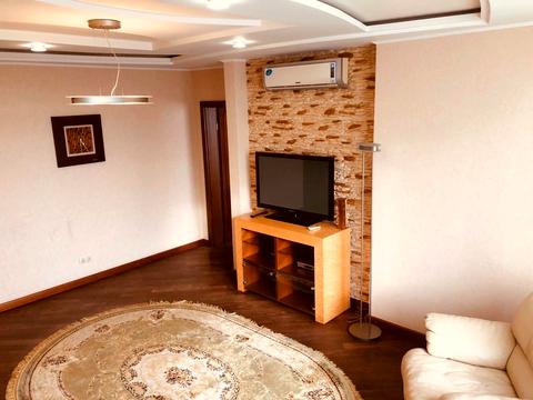 квартира за адресою Анни Ахматової вул., 35