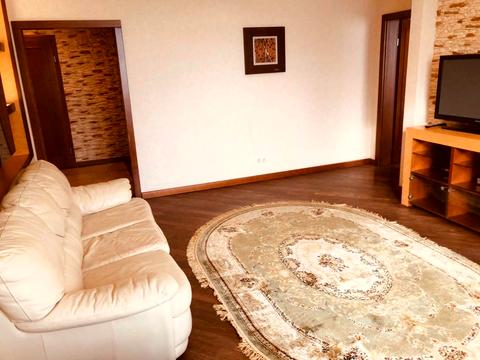 квартира за адресою Анни Ахматової вул., 35