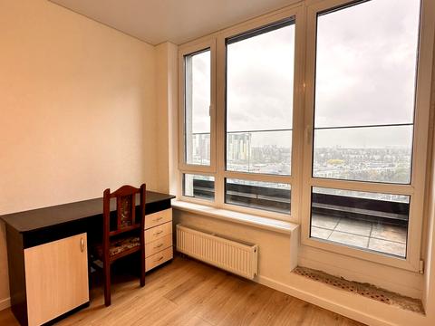 квартира за адресою Віктора Некрасова вул. (Північно-Сирецька), 10