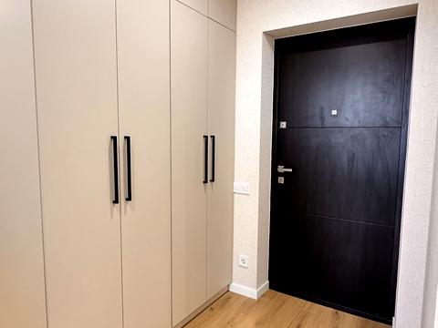 квартира за адресою Віктора Некрасова вул. (Північно-Сирецька), 10