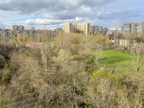 квартира за адресою Євгена Чикаленка вул., 76а