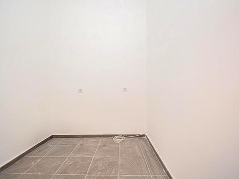 комерційна за адресою Чернівецька вул., 53