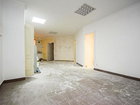 комерційна за адресою Чернівецька вул., 53