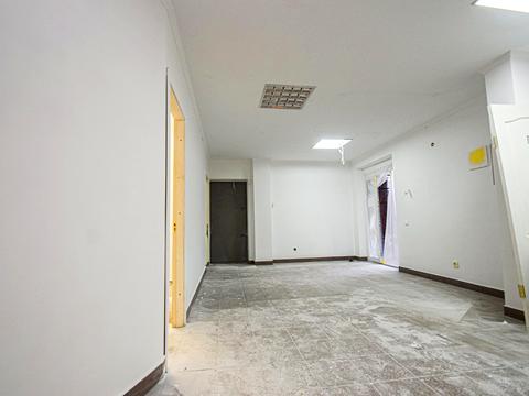 комерційна за адресою Чернівецька вул., 53