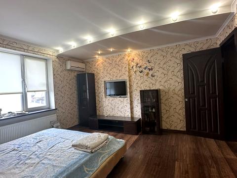 будинок за адресою Молодіжна