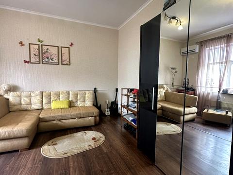 будинок за адресою Молодіжна