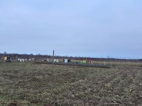 участок по адресу 